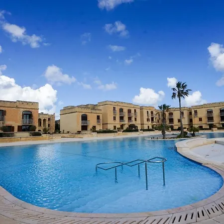 Gee9teen At Fort Chambray Hébergement de vacances Mgarr