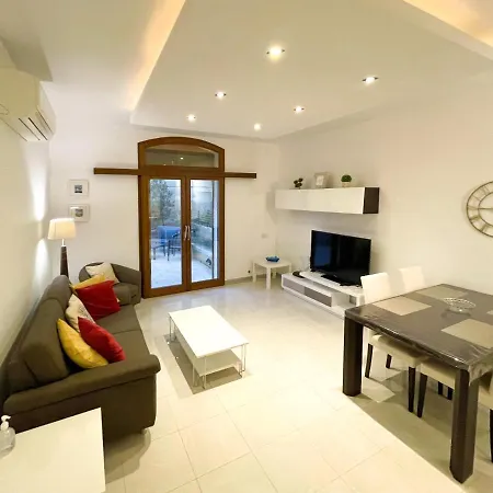 Holiday home Gee9teen At Fort Chambray