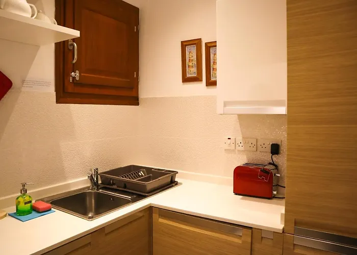 Gee9teen At Fort Chambray * Mgarr