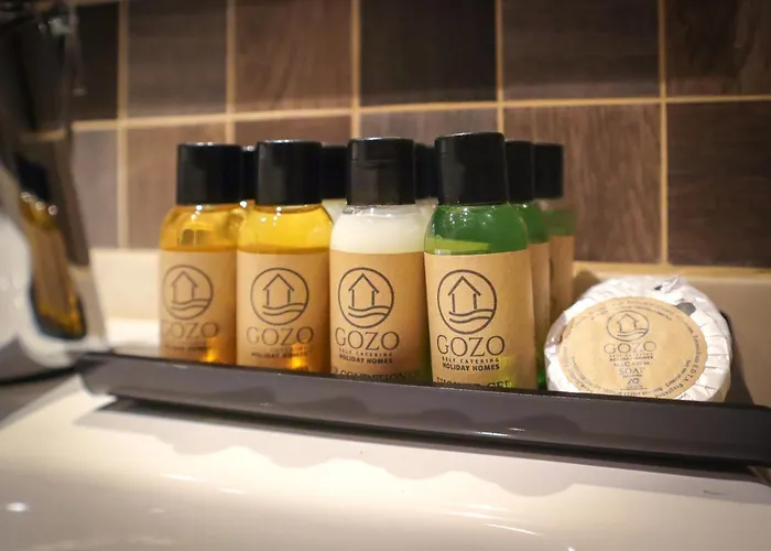 Gee9teen At Fort Chambray *